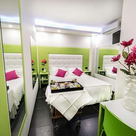Kleopatra Design Hotel Naples Bilik gambar