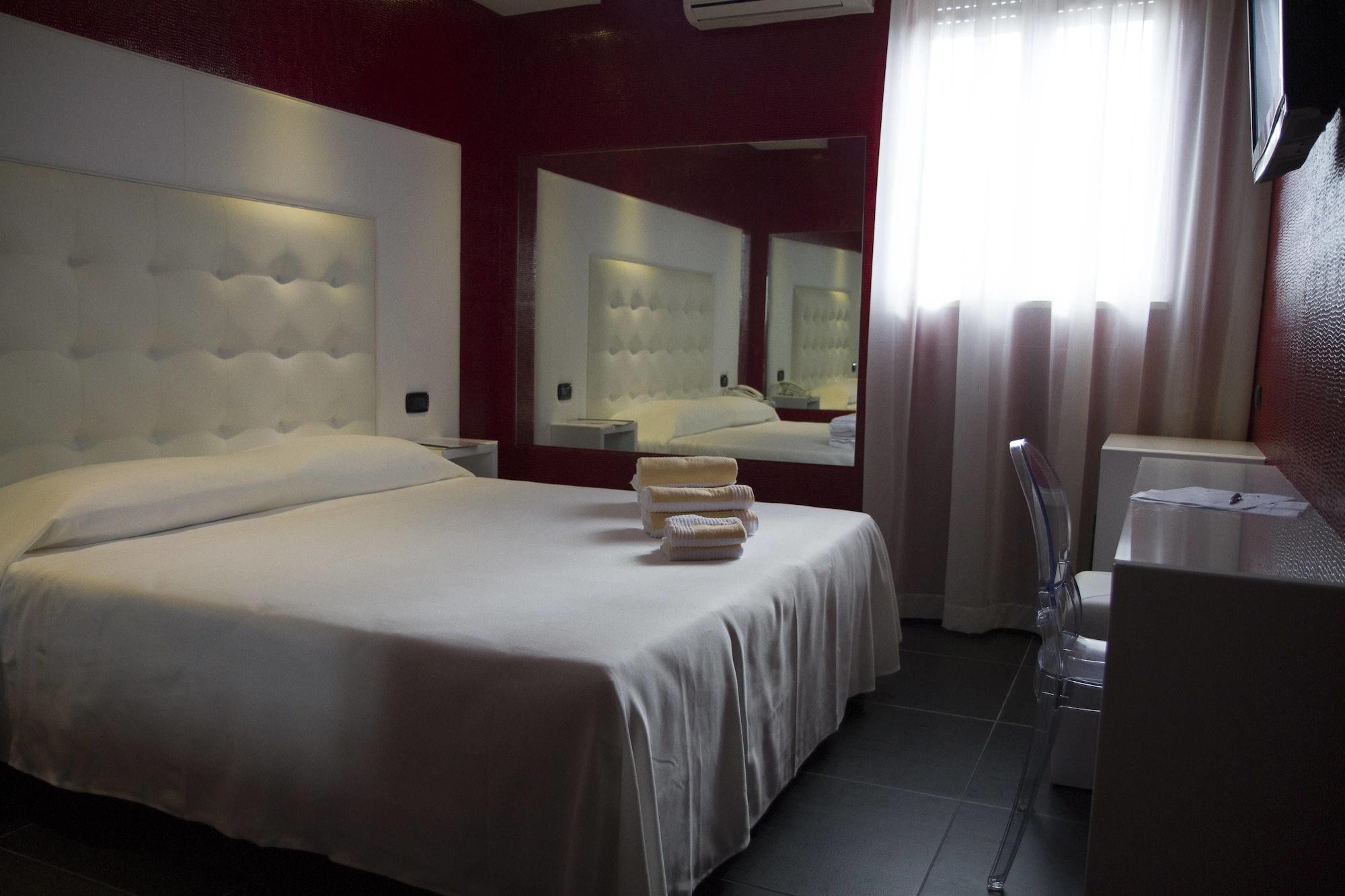Kleopatra Design Hotel Naples Luaran gambar