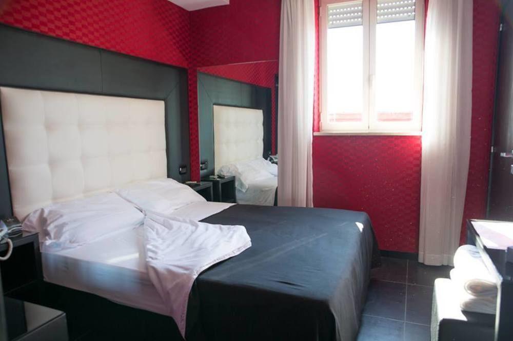 Kleopatra Design Hotel Naples Luaran gambar