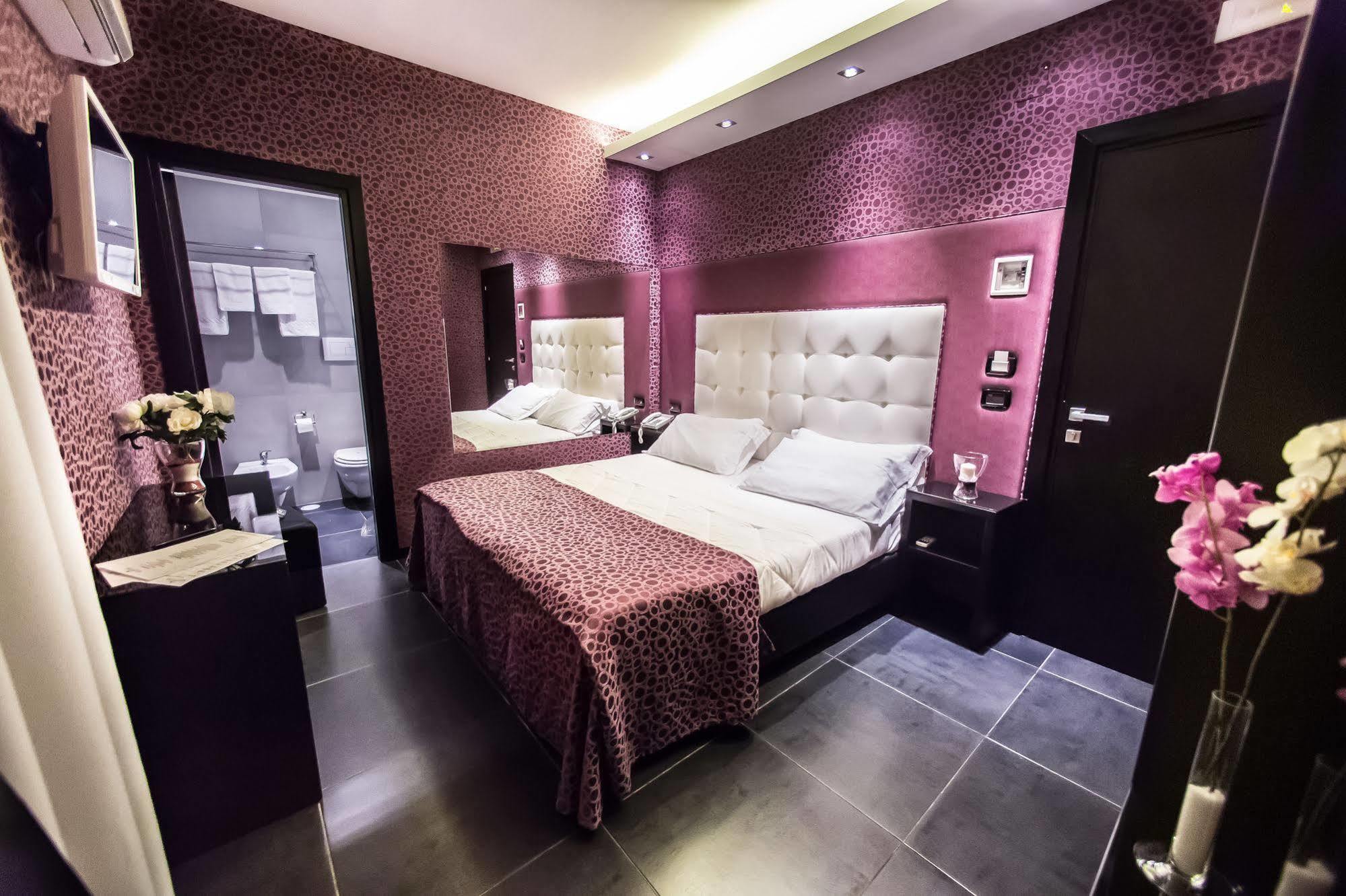 Kleopatra Design Hotel Naples Luaran gambar