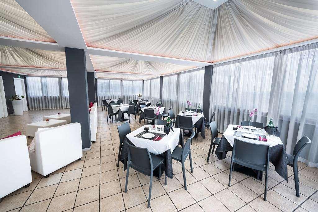 Kleopatra Design Hotel Naples Restoran gambar